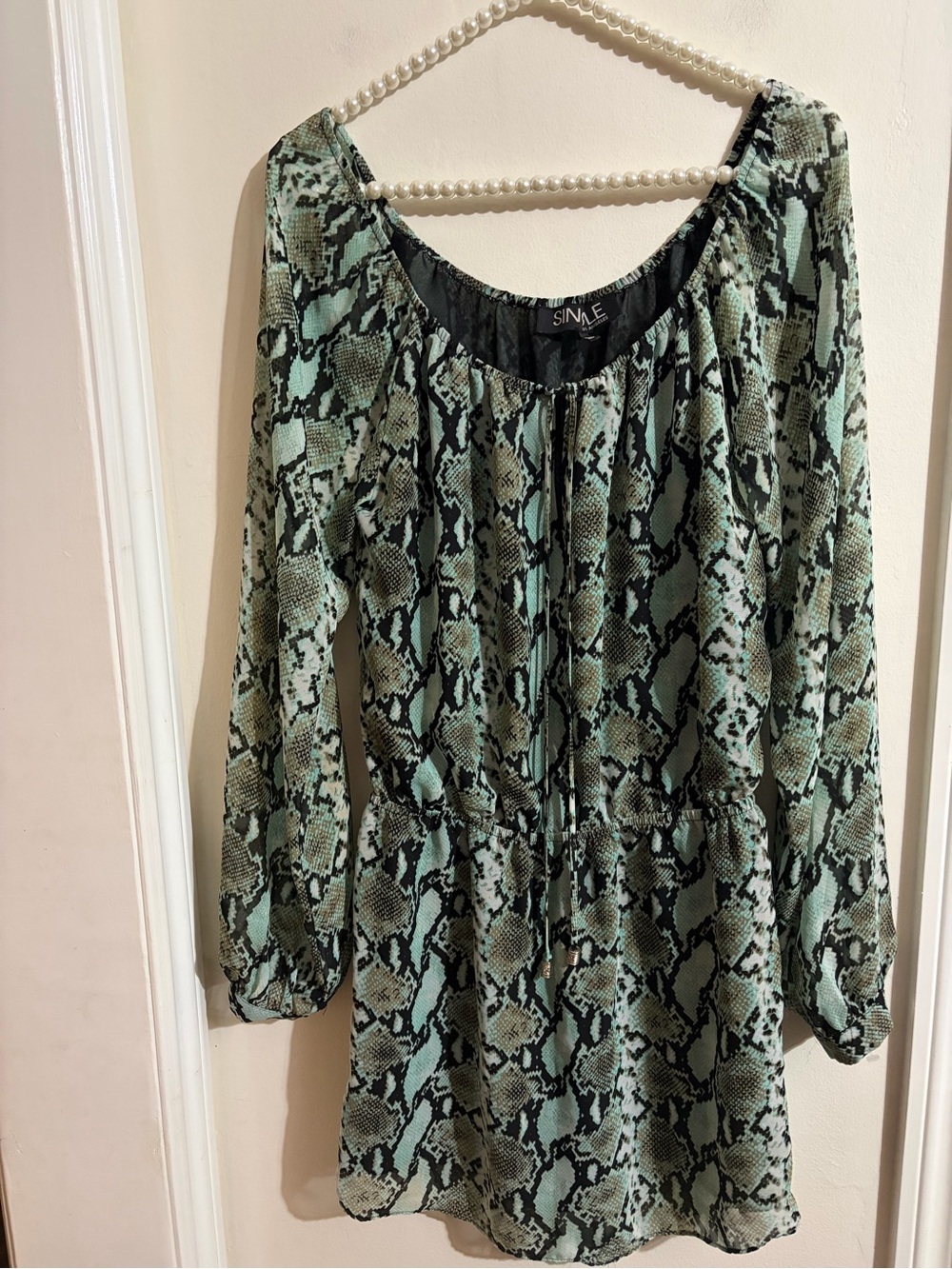 Single Mint & Black Snake-Print Peasant Tunic